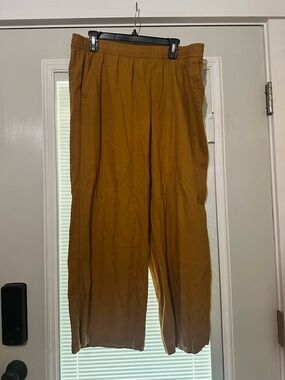Casual Elastic-Waist Pants in Mustard